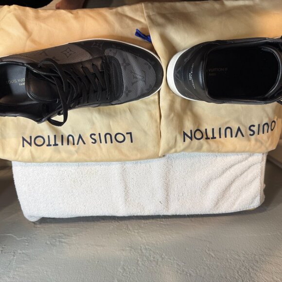 Louis Vuitton Rivoli Monogram Black - Picture 2 of 16